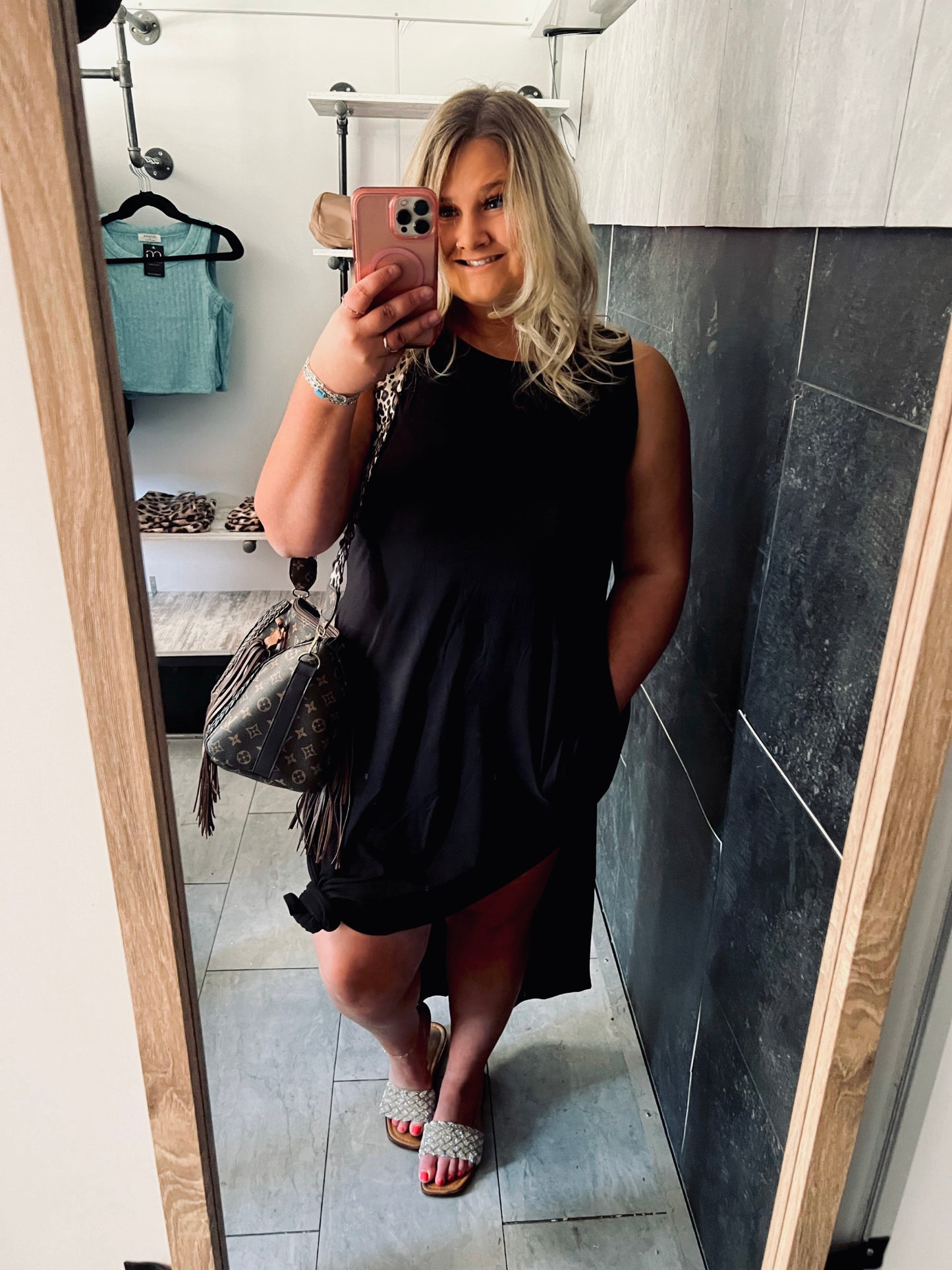 The Lana Dress (black)